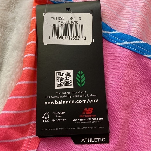 2- NWT Sz Small New Balance Athletic Accel Tank - Picture 5 of 7